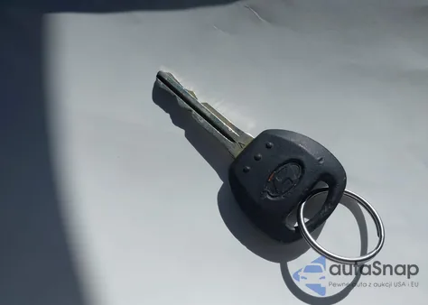 2007 Hyundai Entourage Gls/Limited/Se из США, поврежденный, VIN KNDMC233776042702